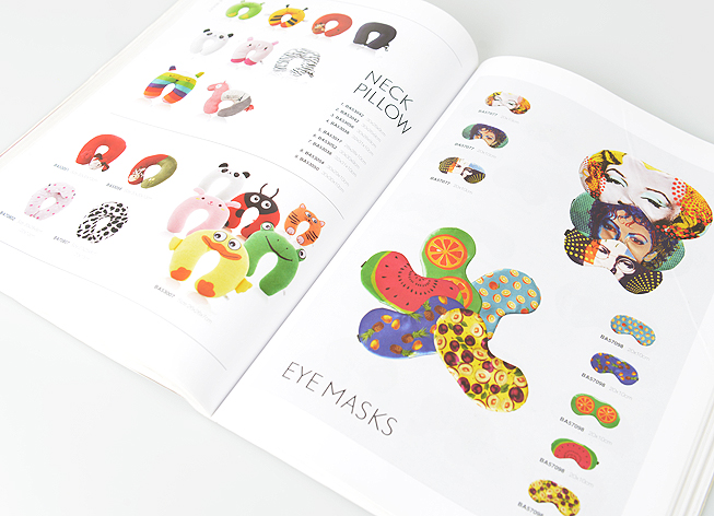 佛山玩具画册设计形象页